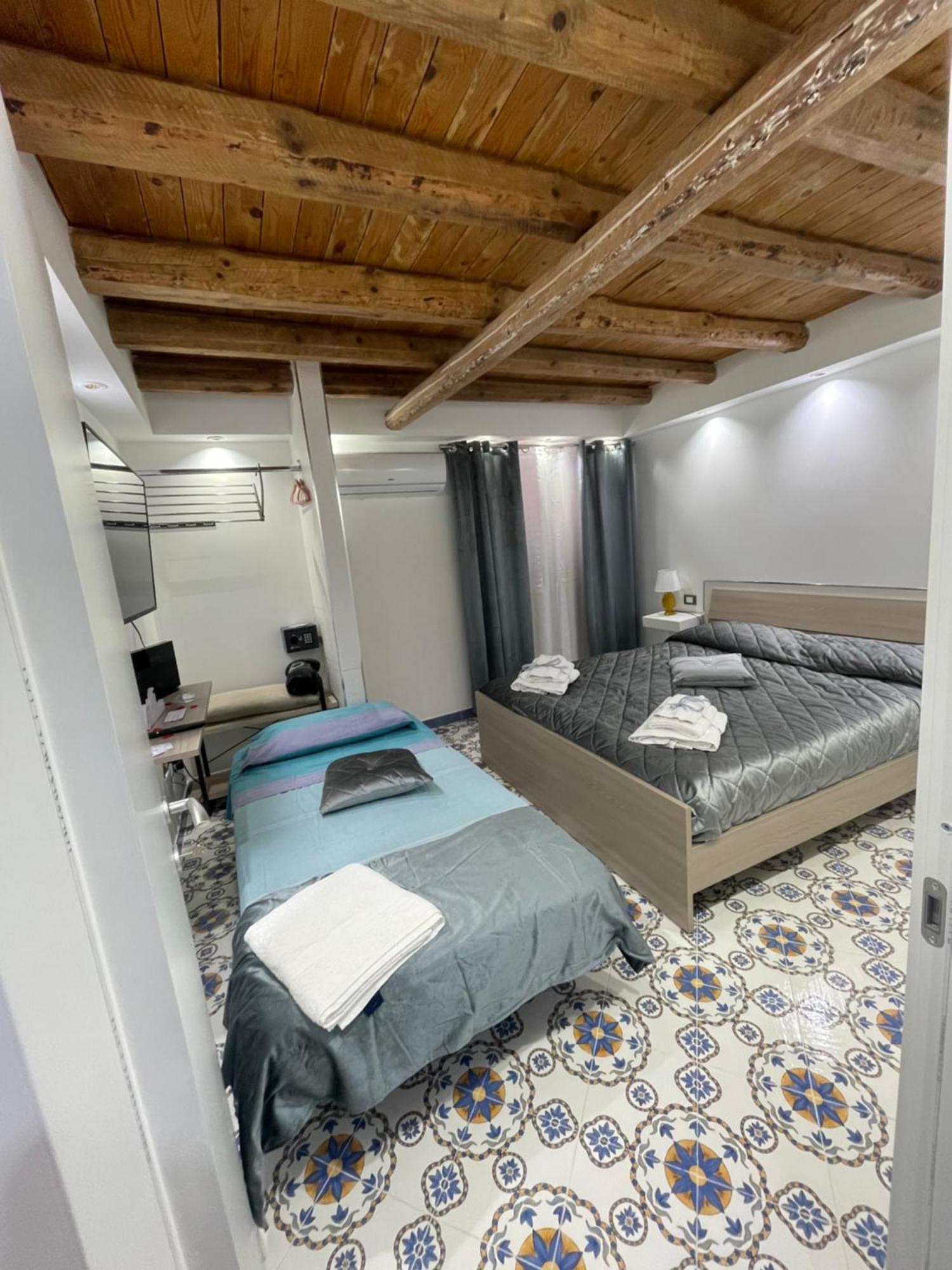 Mini Appartamenti Ballaro Rooms 팔레르모 외부 사진